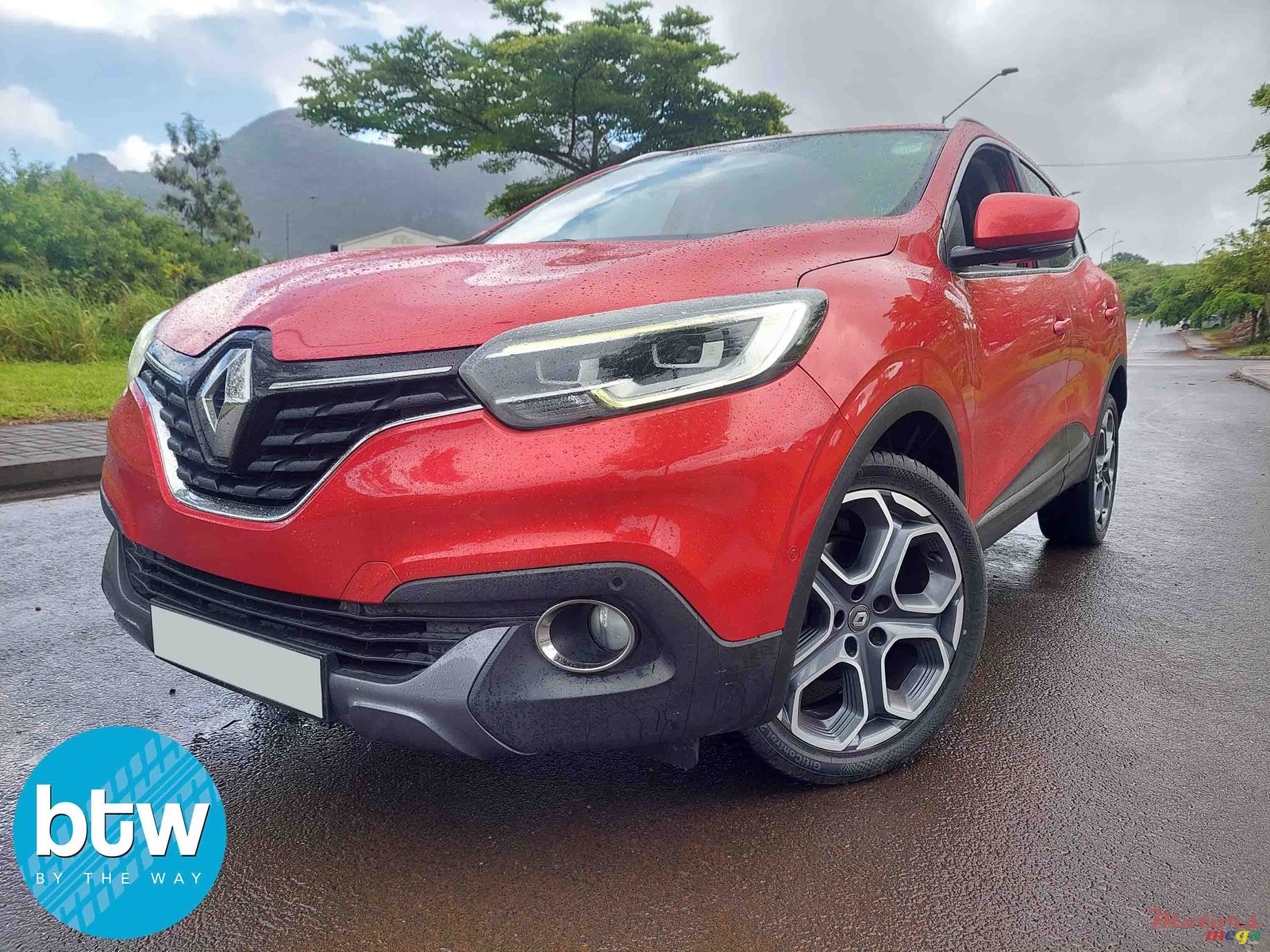 2017' Renault photo #2