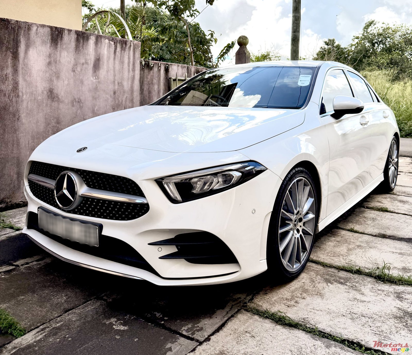 2020' Mercedes-Benz A 200 photo #7