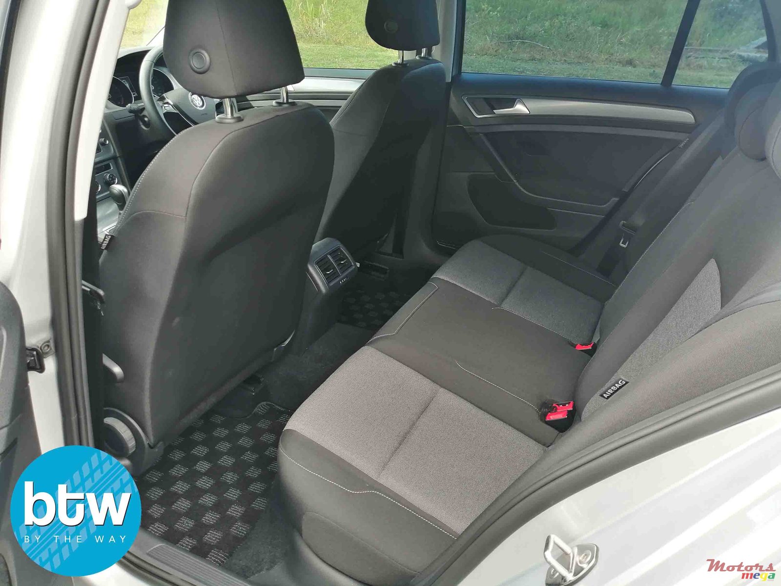 2014' Volkswagen Golf 7 photo #5