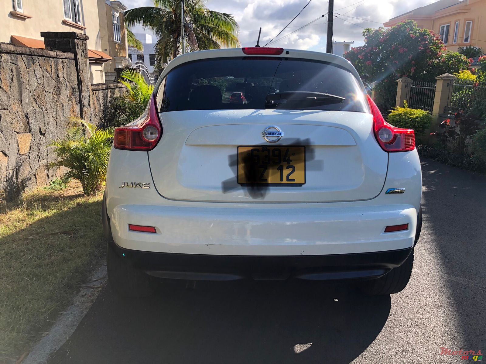 2012' Nissan photo #7