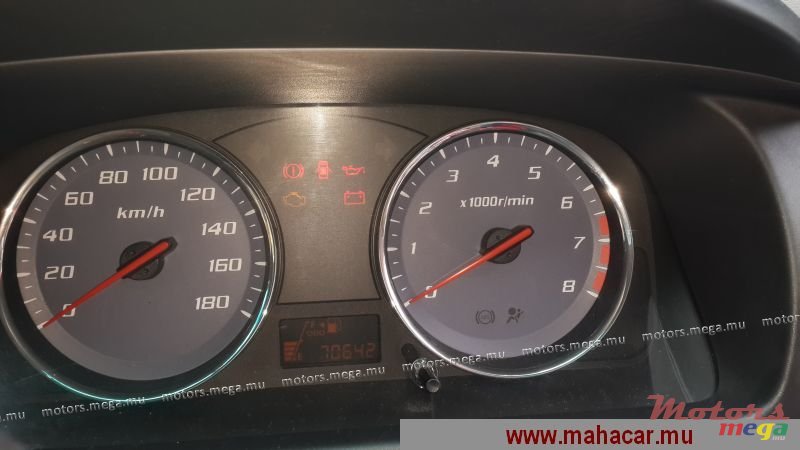 2011' Perodua Viva Elite photo #6