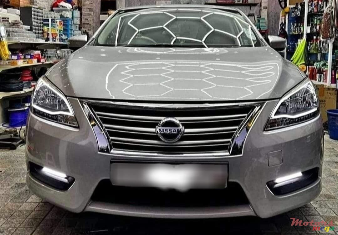 2017' Nissan Sentra photo #1