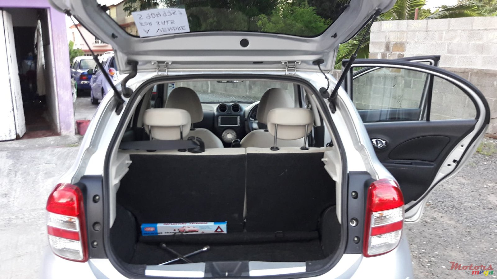 2010' Nissan March photo #4