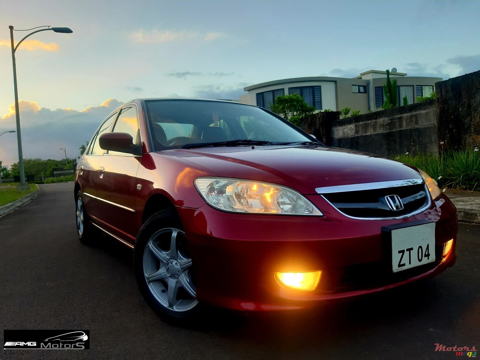 2004' Honda Civic ES 1.6 photo #1