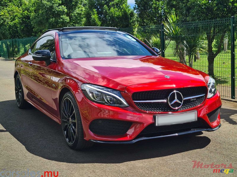 2018' Mercedes-Benz C 180 Coupe 1.6 Night Edition photo #2