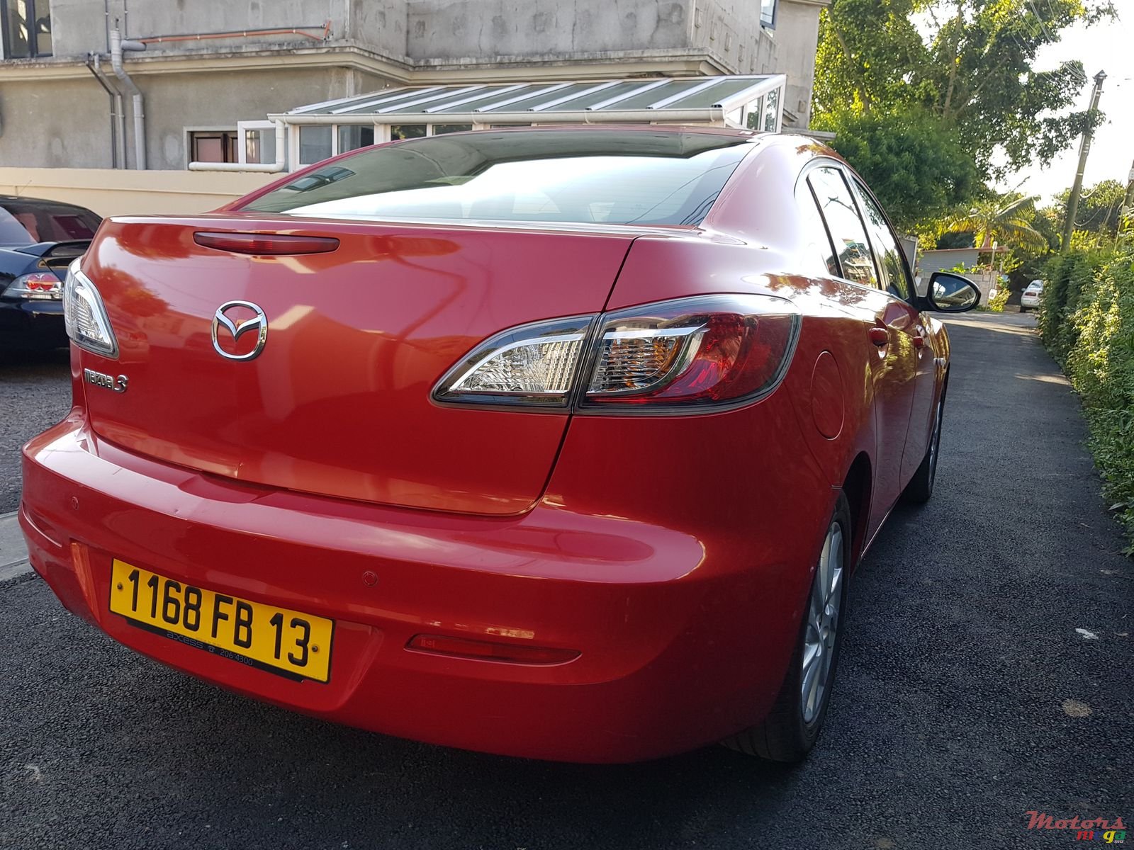 2013' Mazda 3 photo #2