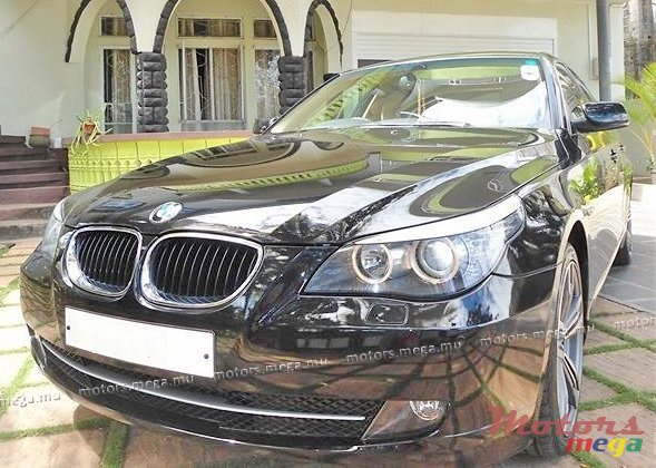 2008' BMW 520i LCI  photo #3