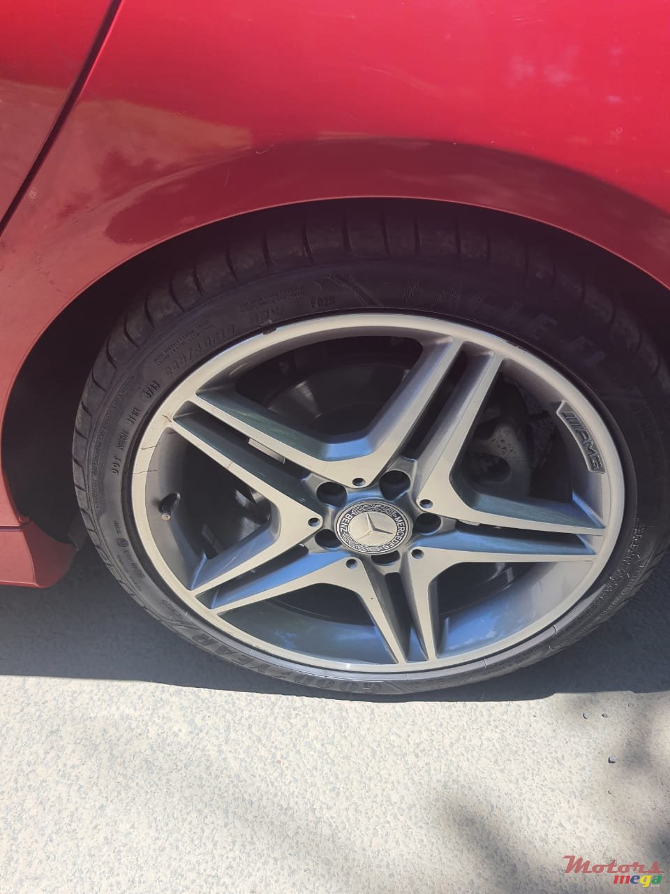 2014' Mercedes-Benz CLA 180 photo #6