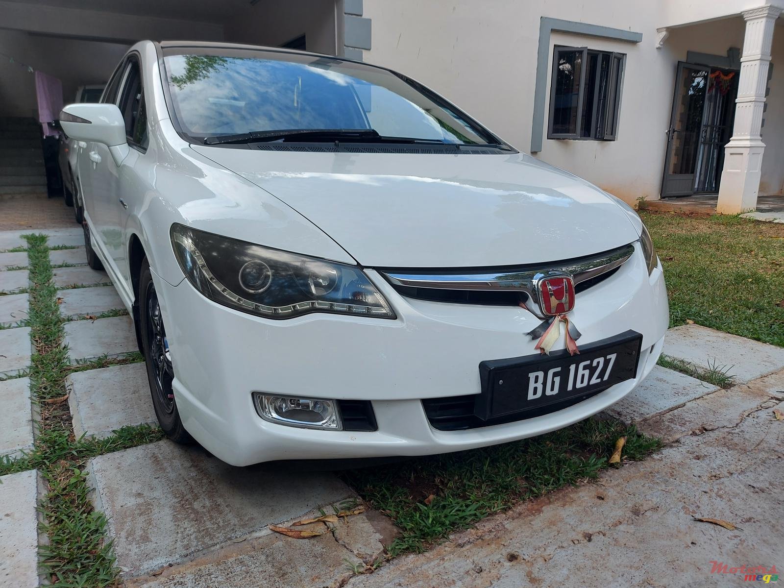 2007' Honda Civic FD photo #1