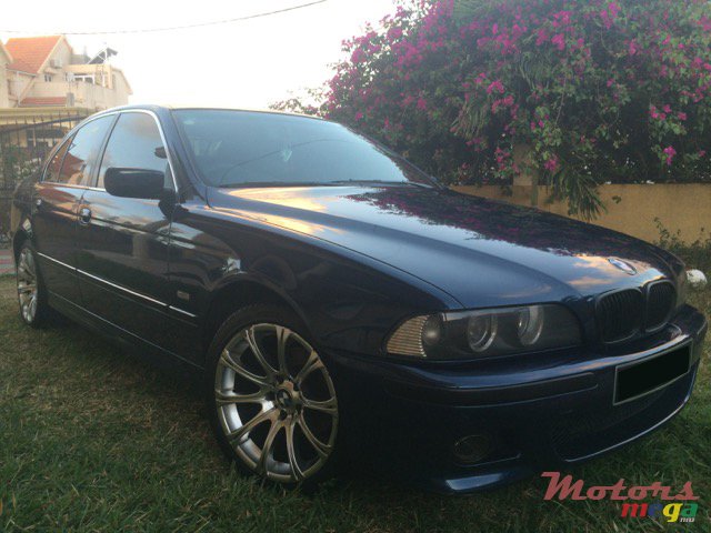 2000' BMW E39 520i photo #1