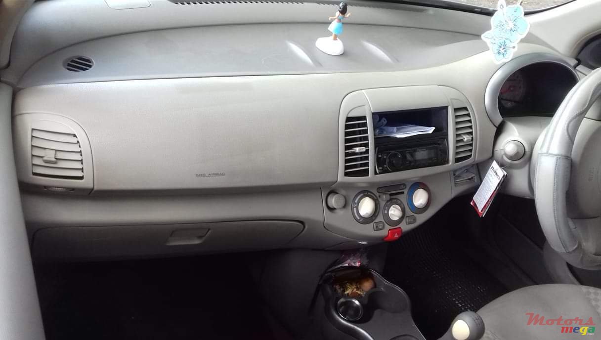 2010' Nissan March photo #6