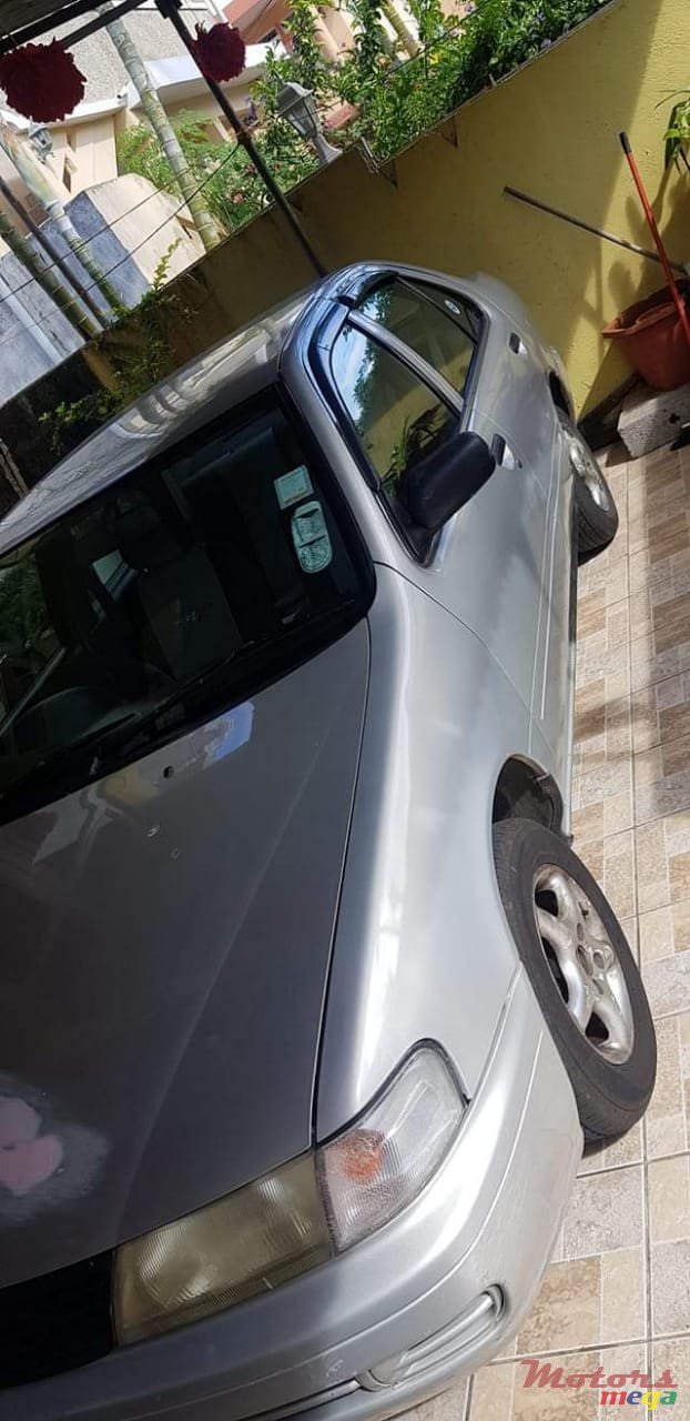 1997' Nissan Sunny i photo #1
