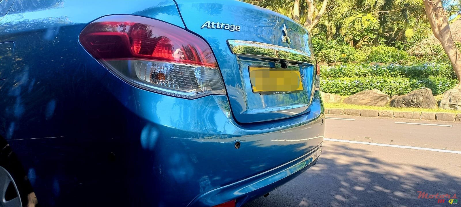 2015' Mitsubishi photo #6