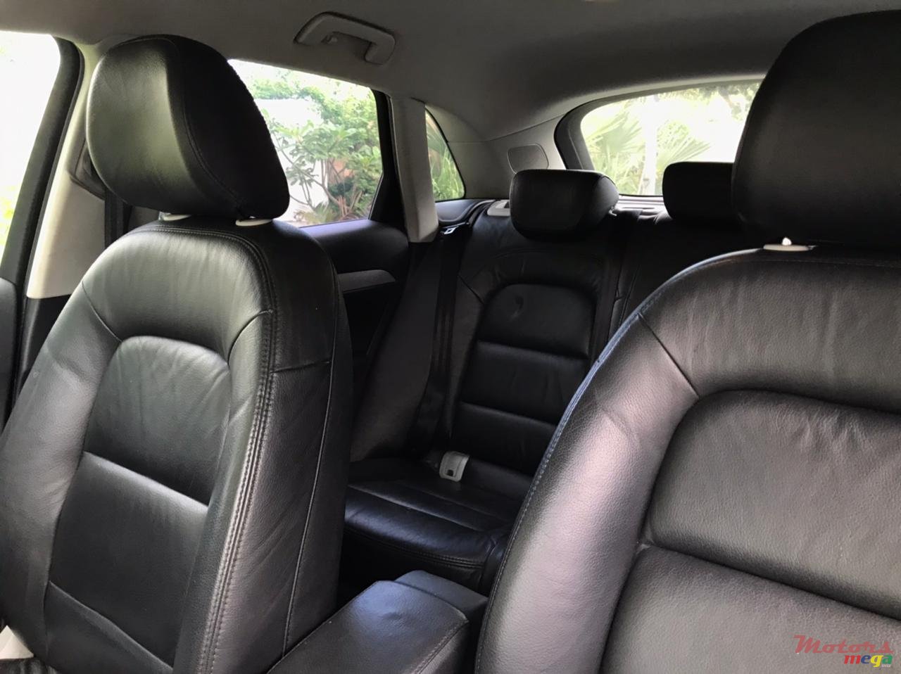 2013' Audi Q3 photo #3