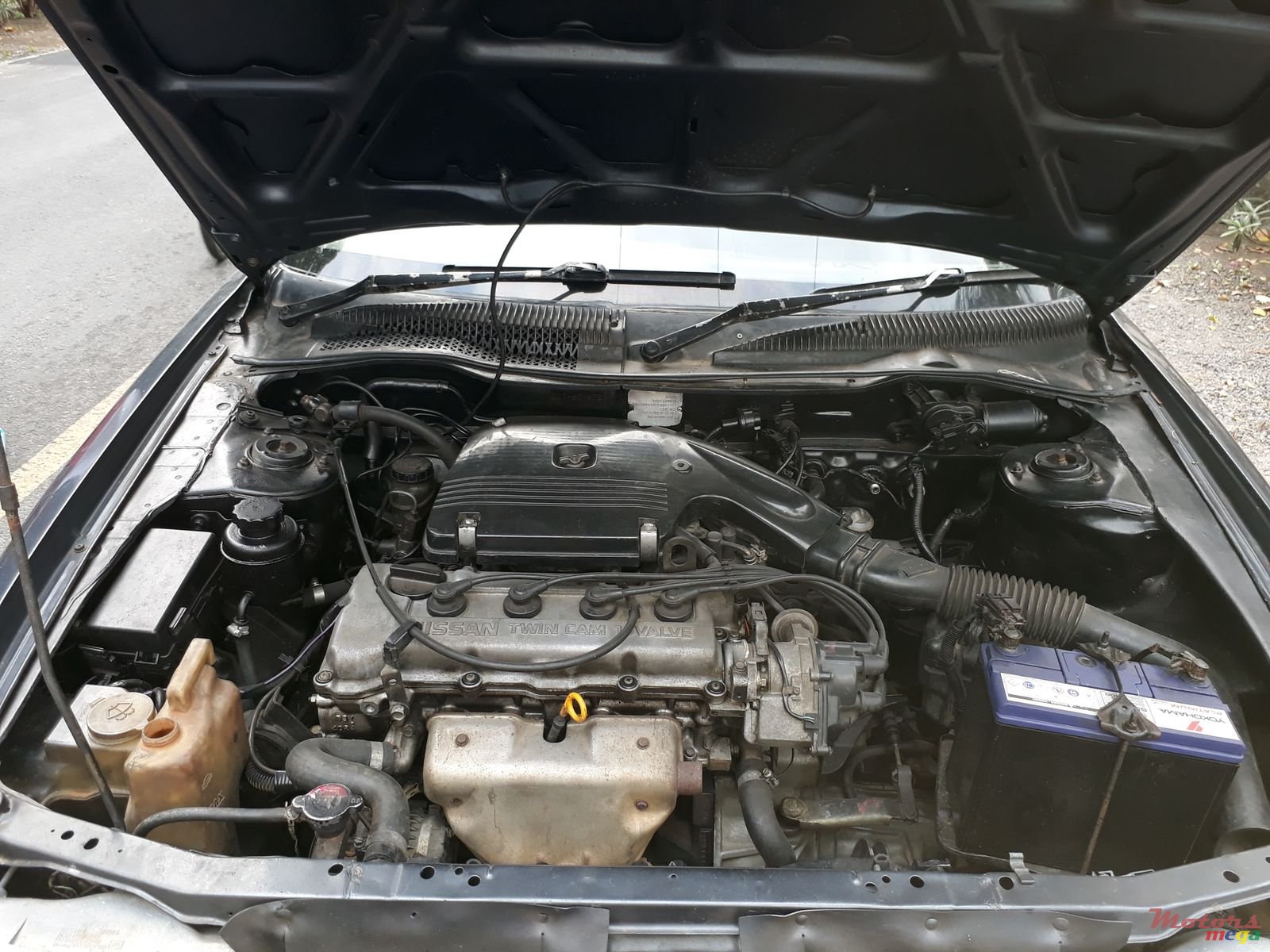 1992' Nissan Sentra B13 photo #1