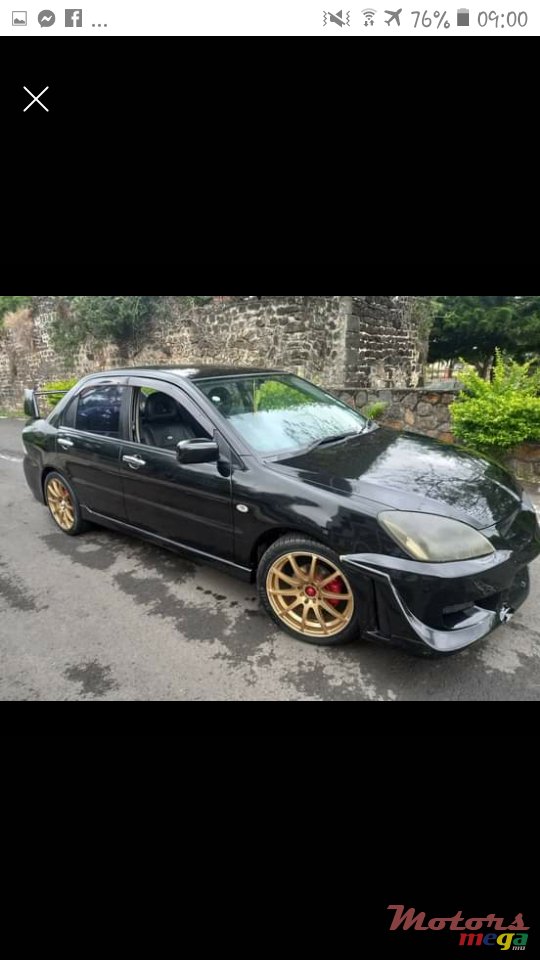 2008' Mitsubishi Lancer photo #1