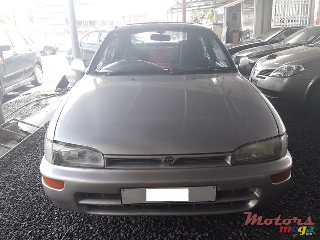 1995' Toyota Corolla photo #2