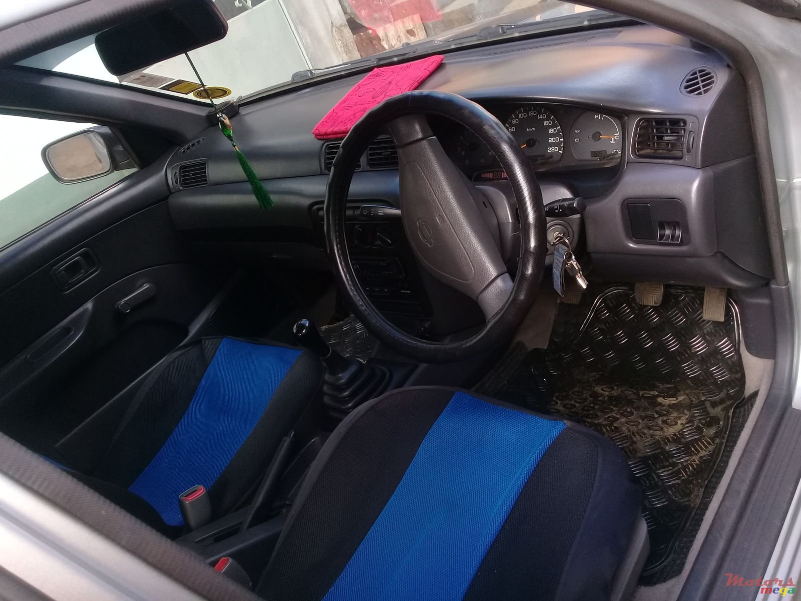 1999' Nissan Sunny B14-Elegance photo #1