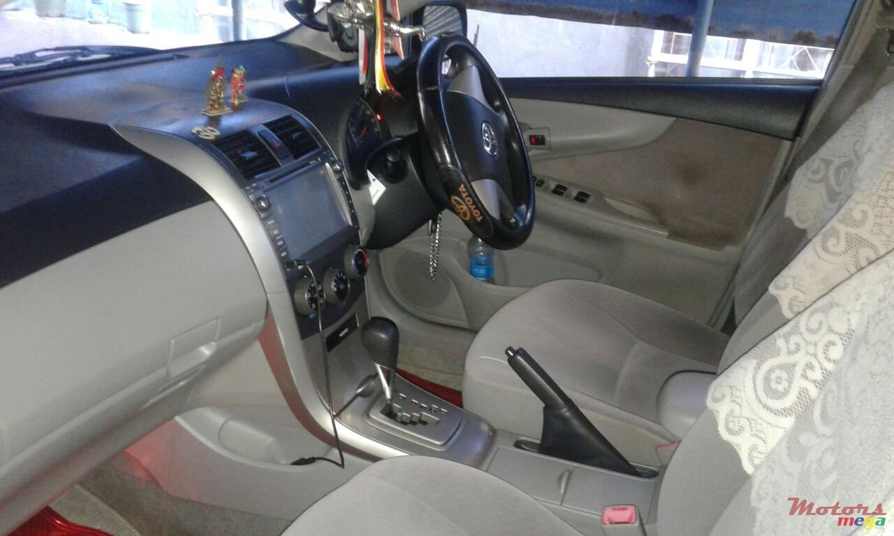 2009' Toyota Axio photo #4