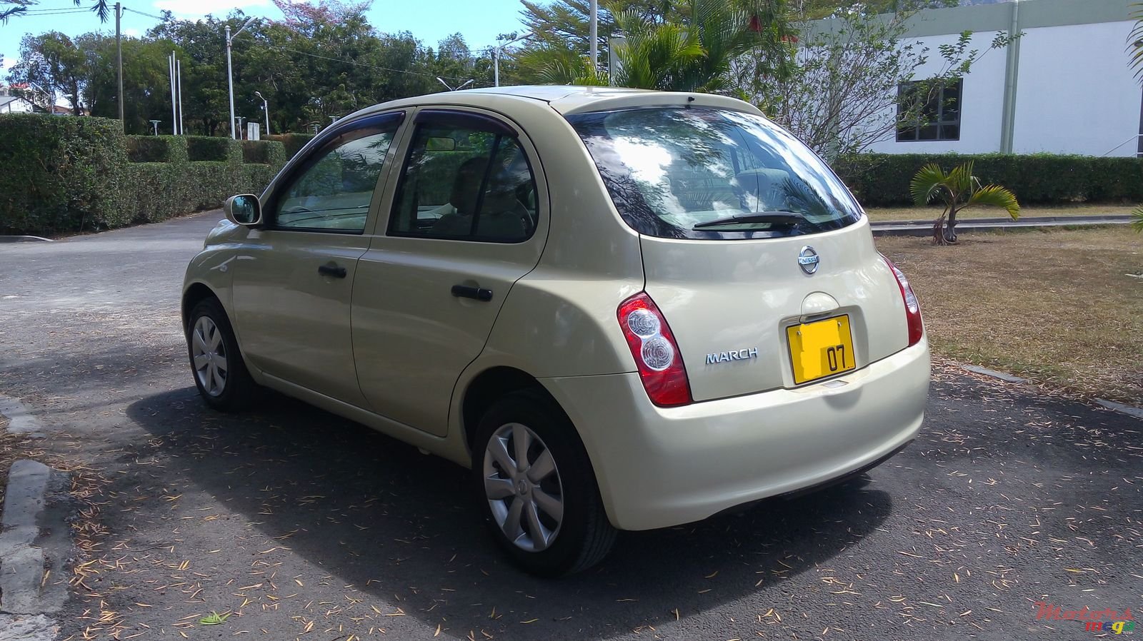 2007' Nissan March photo #5