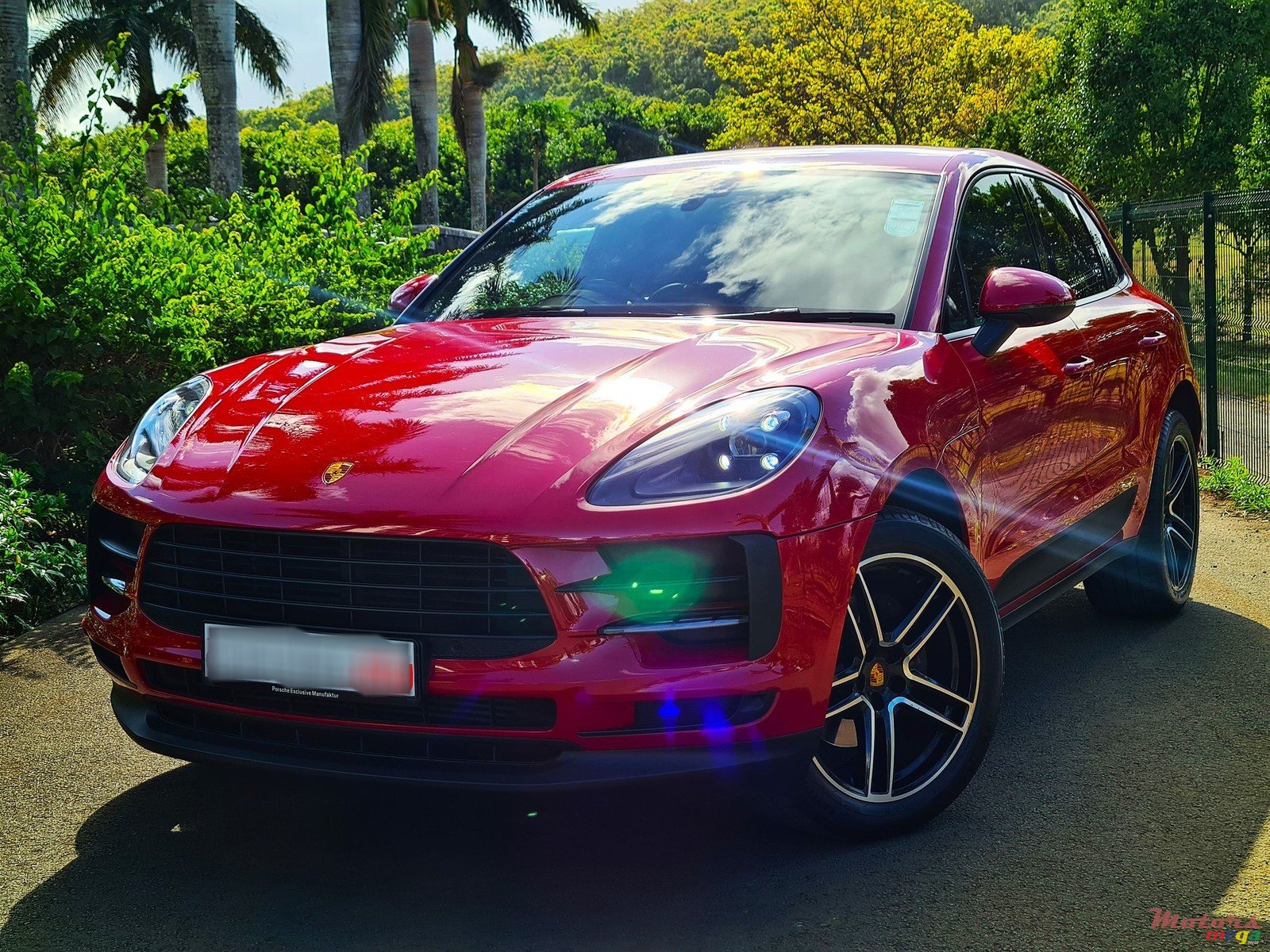 2021' Porsche Macan 2.0 photo #1
