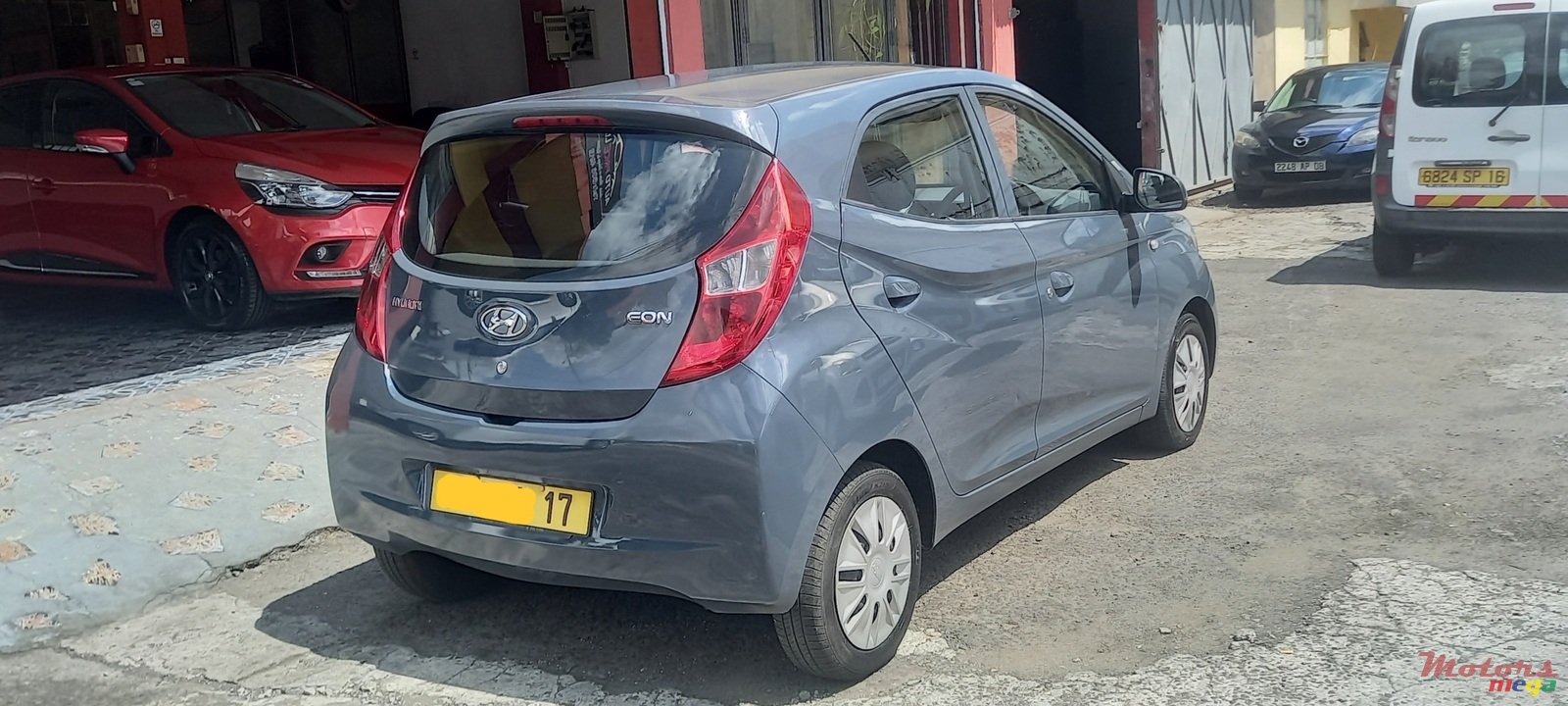 2017' Hyundai Eon photo #3