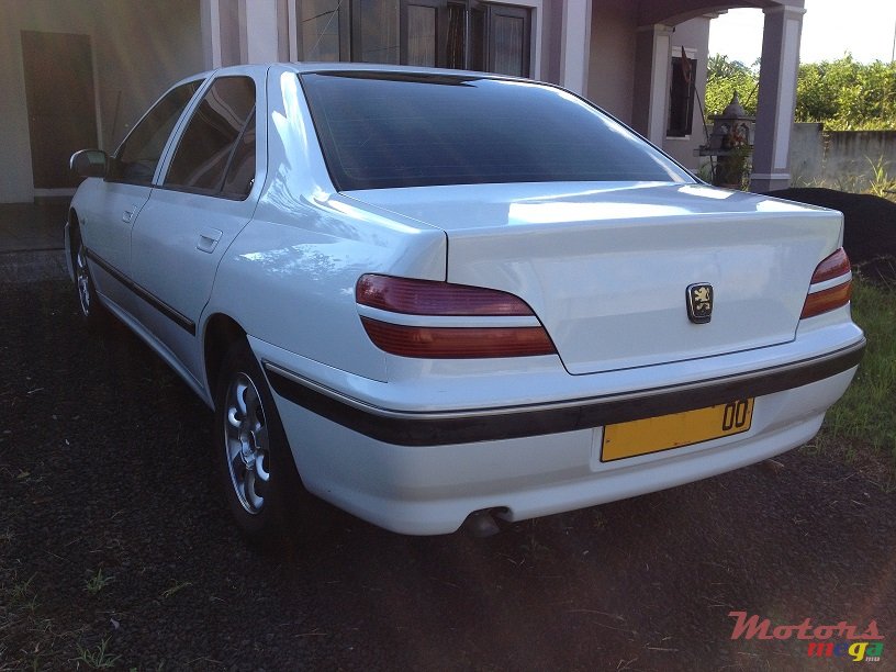 2000' Peugeot 406 2.0 Hdi photo #2