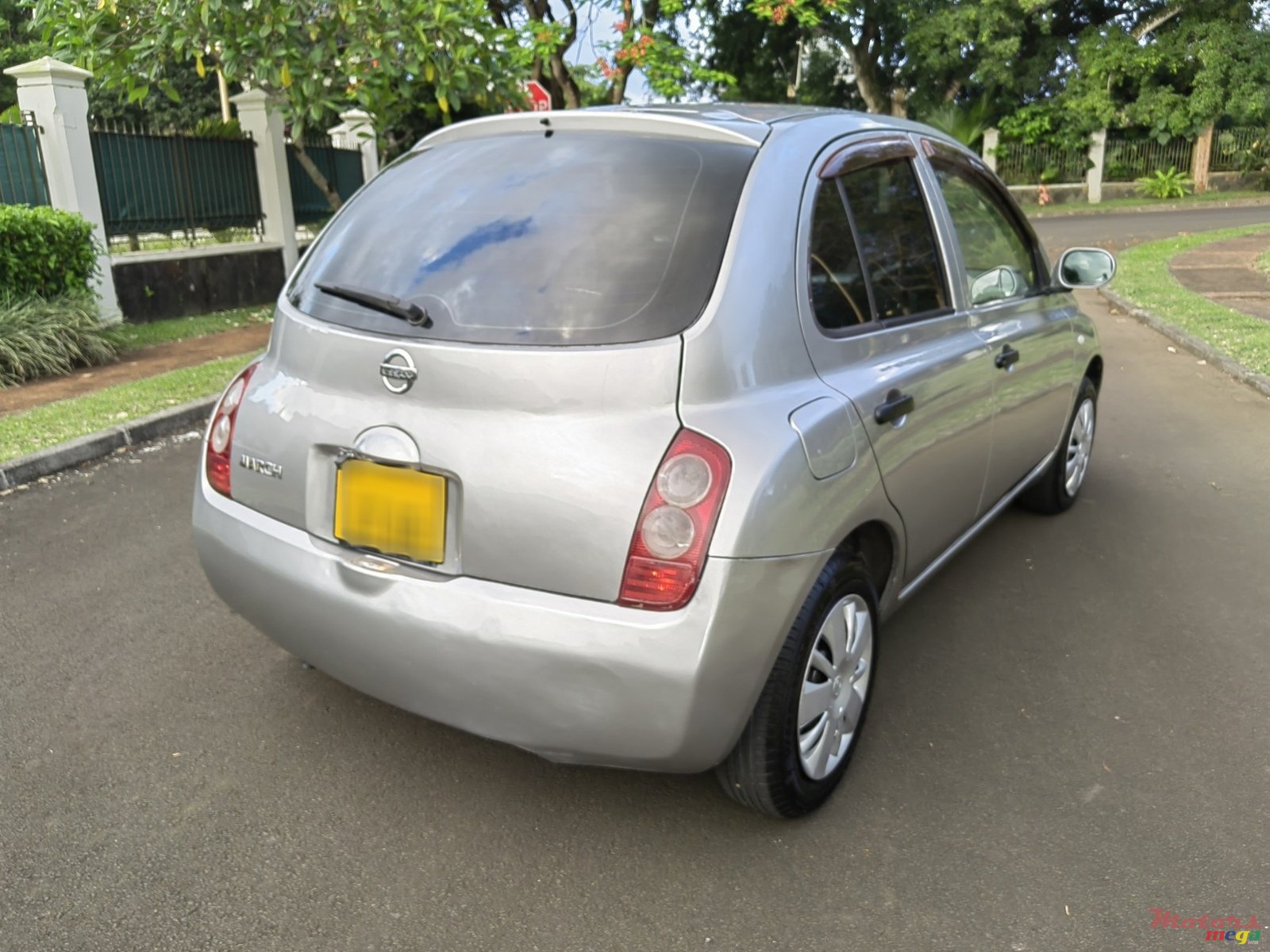 2005' Nissan March photo #4