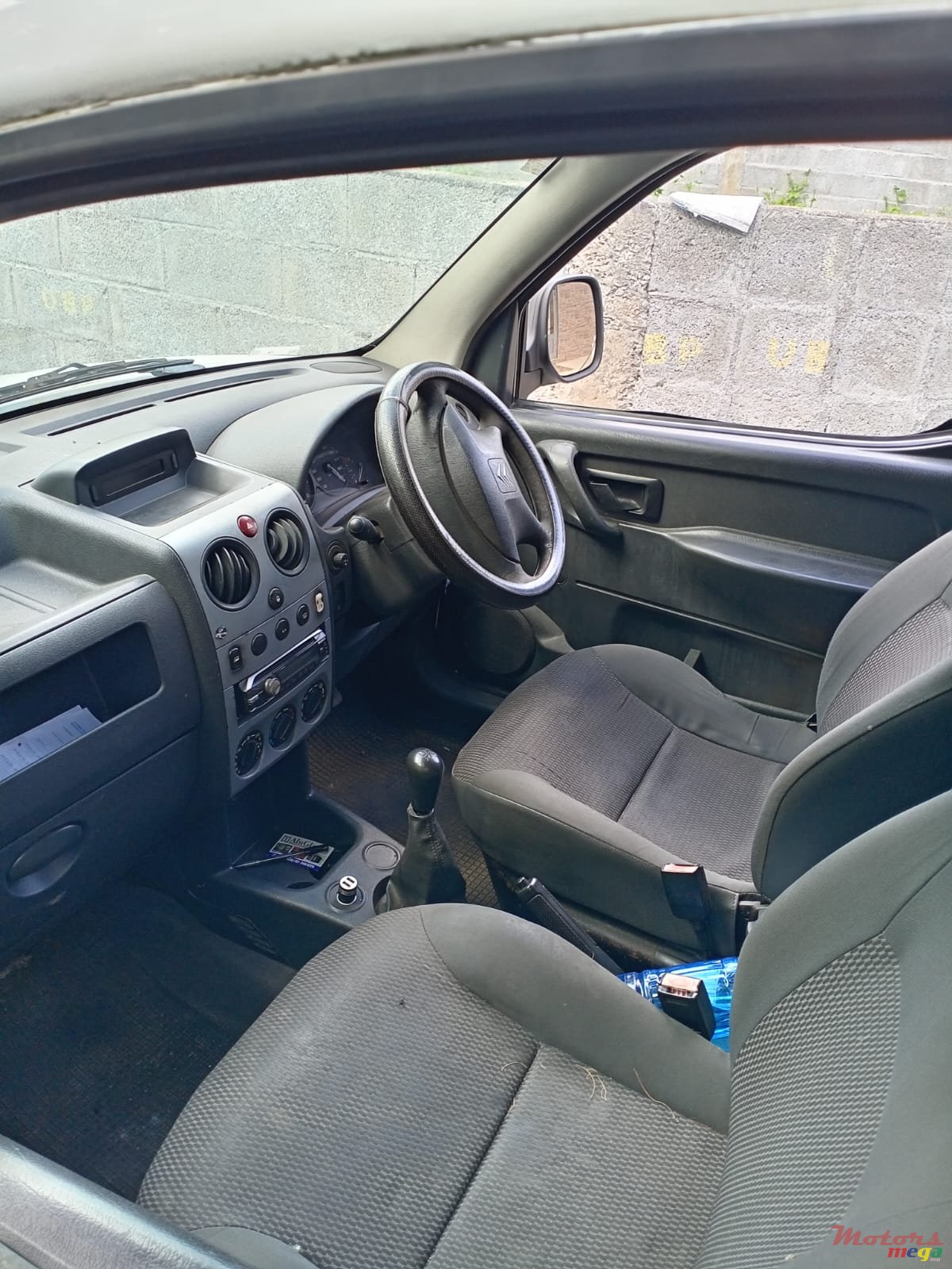 2011' Citroen Berlingo photo #4