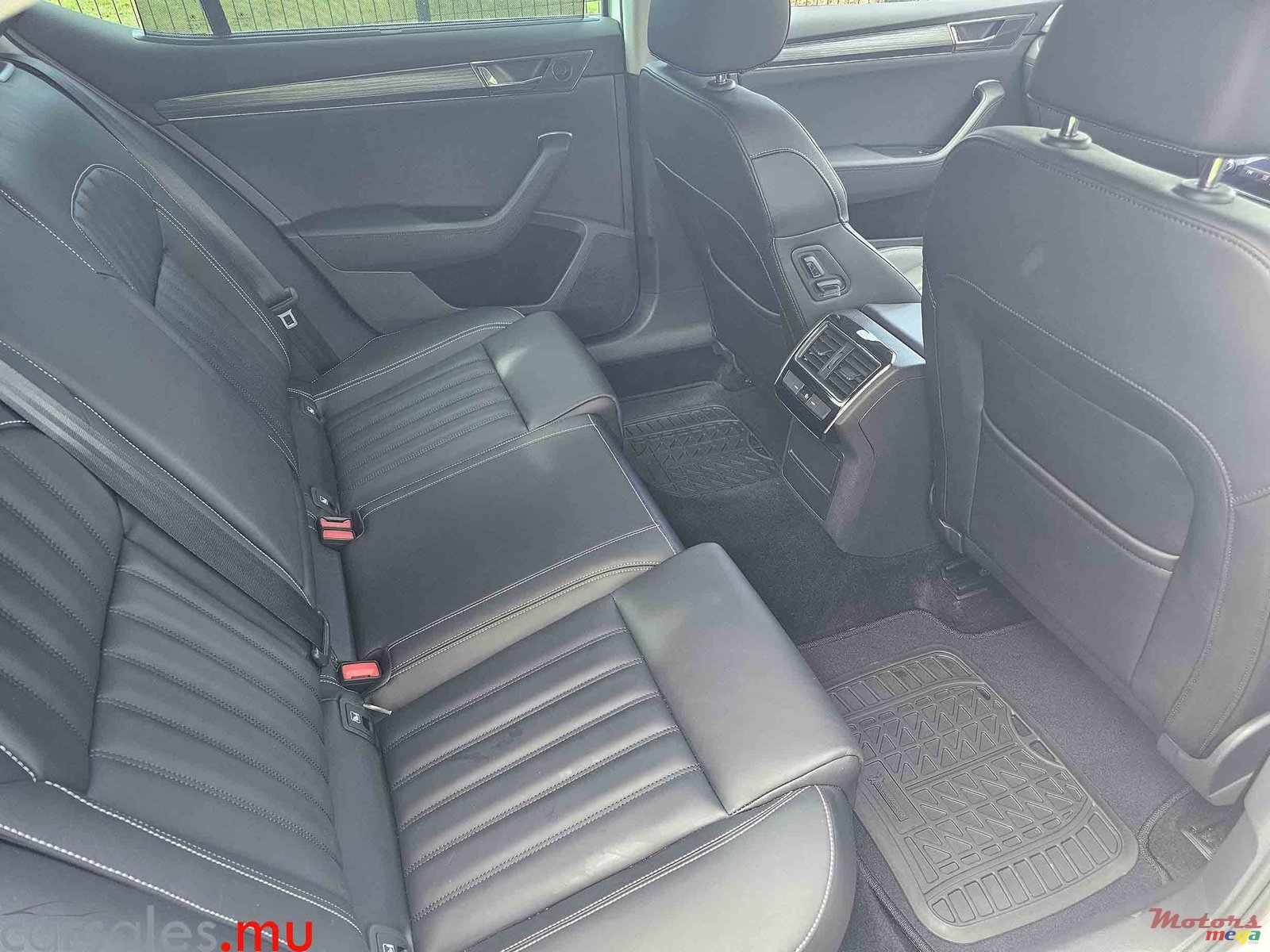 2023' Skoda Superb 1.4 photo #5