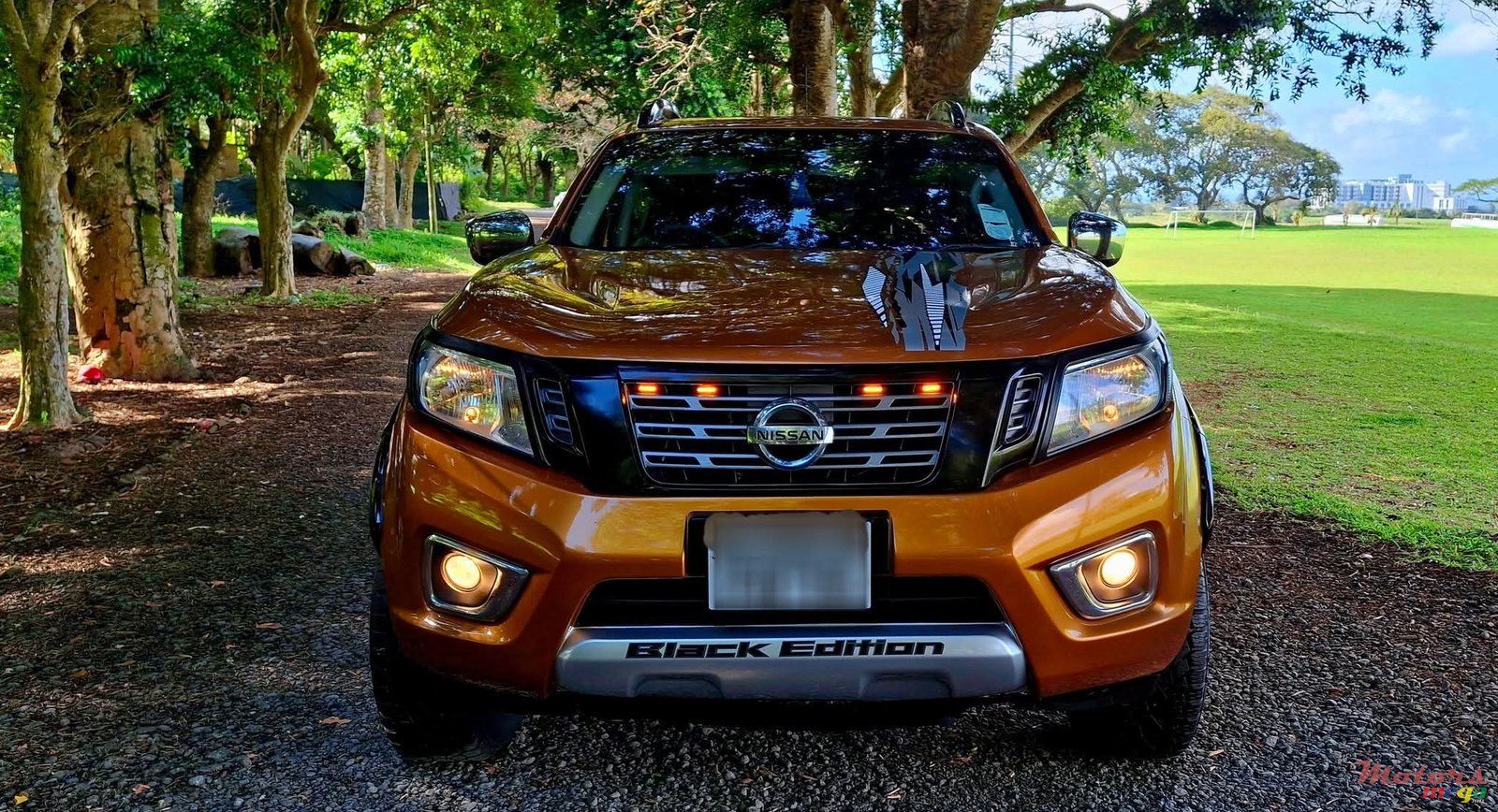 2019' Nissan photo #3