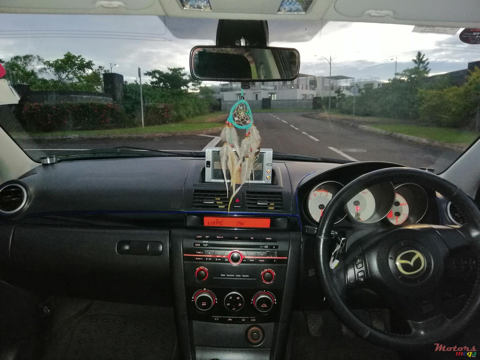 2006' Mazda Axela photo #6