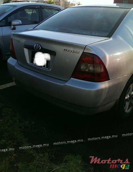 2001' Toyota photo #2