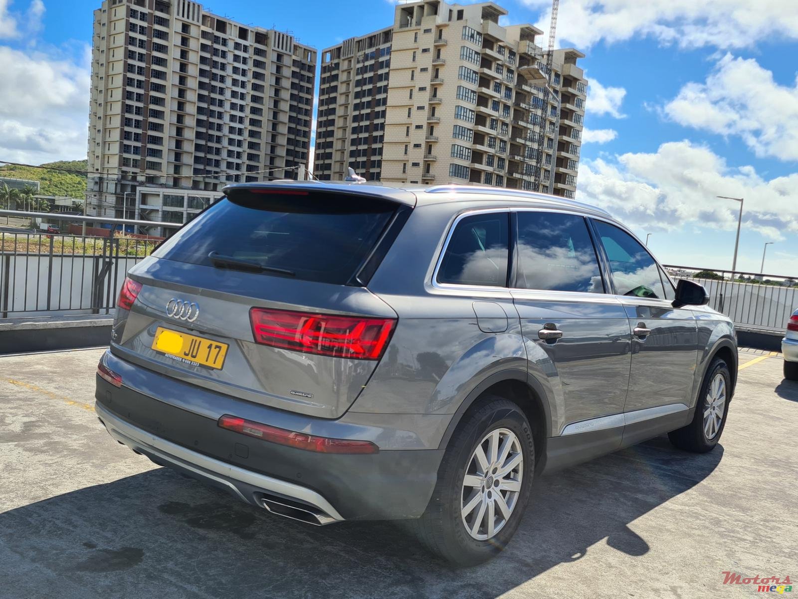 2017' Audi Q7 Quattro 2.0 automatic photo #3