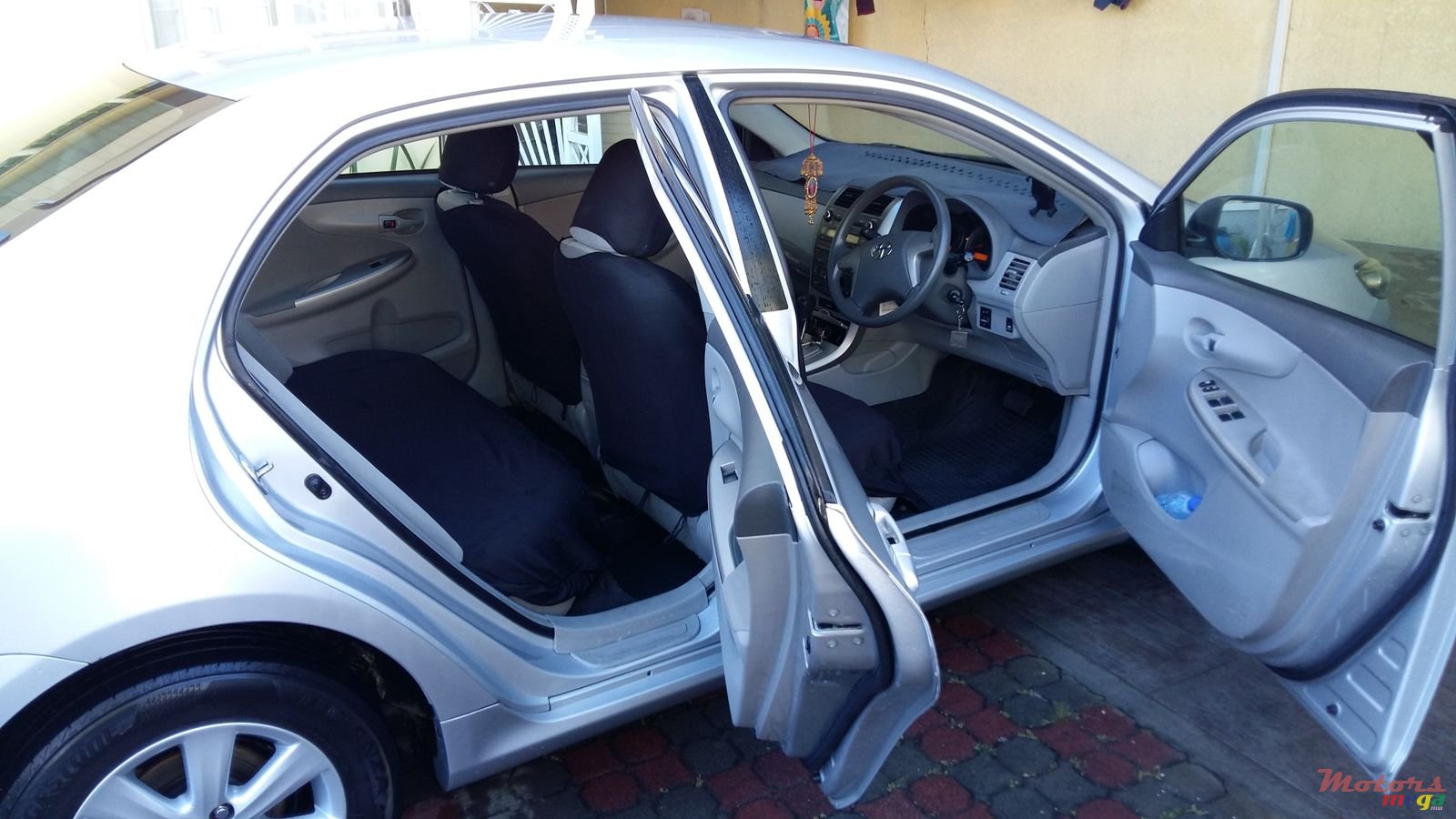 2008' Toyota Corolla Gli photo #1