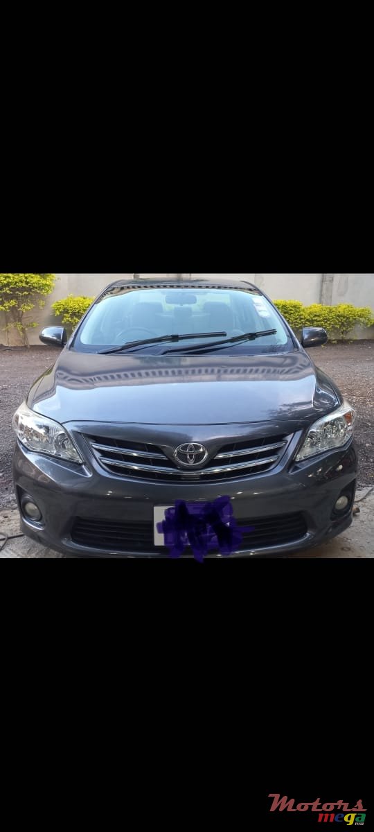 2012' Toyota Corolla photo #2