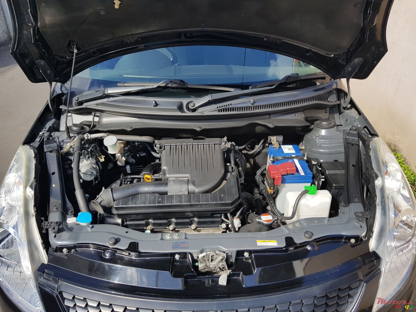 2012' Suzuki Swift photo #6