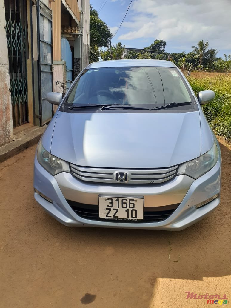 2010' Honda Insight Hybrid photo #5