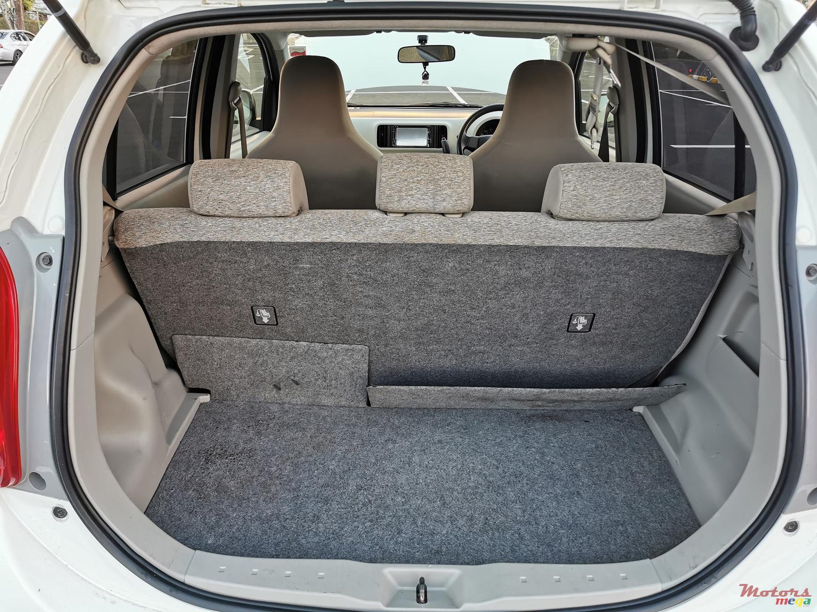 2014' Toyota Passo photo #7