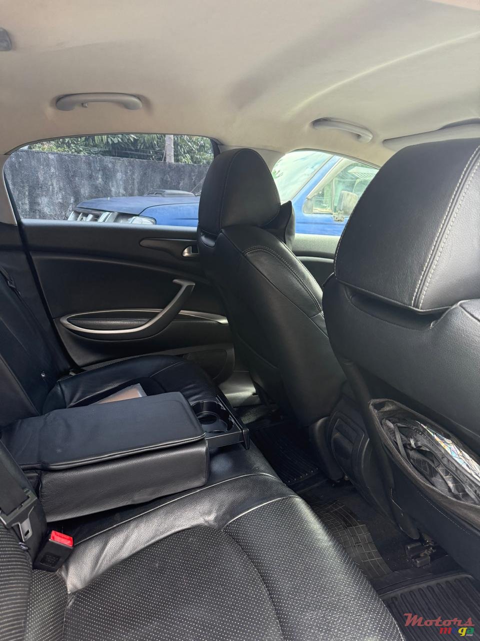 2013' Citroen C5 photo #6