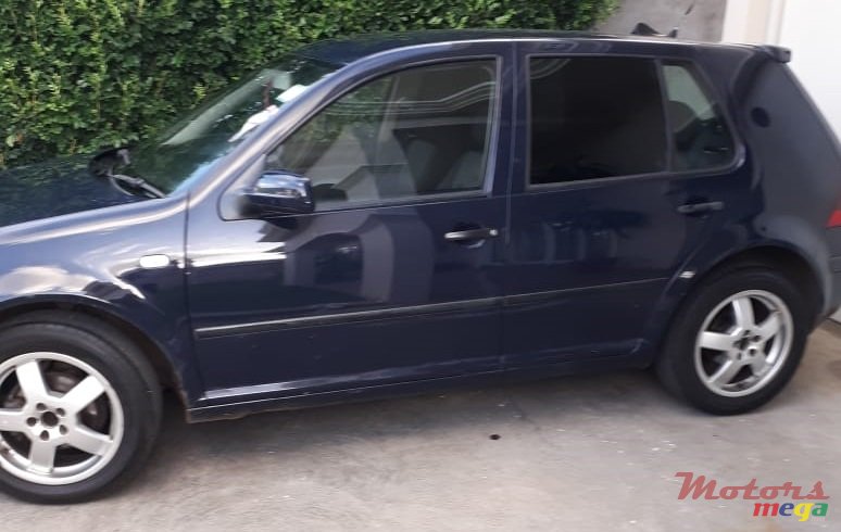 2006' Volkswagen Golf IV photo #4