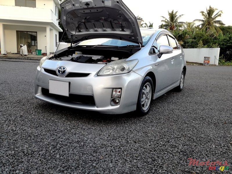 2010' Toyota Prius Auto Hybrid JAPAN photo #6