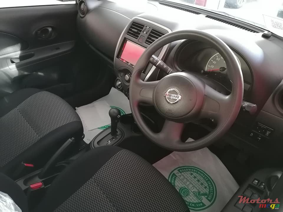 2016' Nissan March photo #3