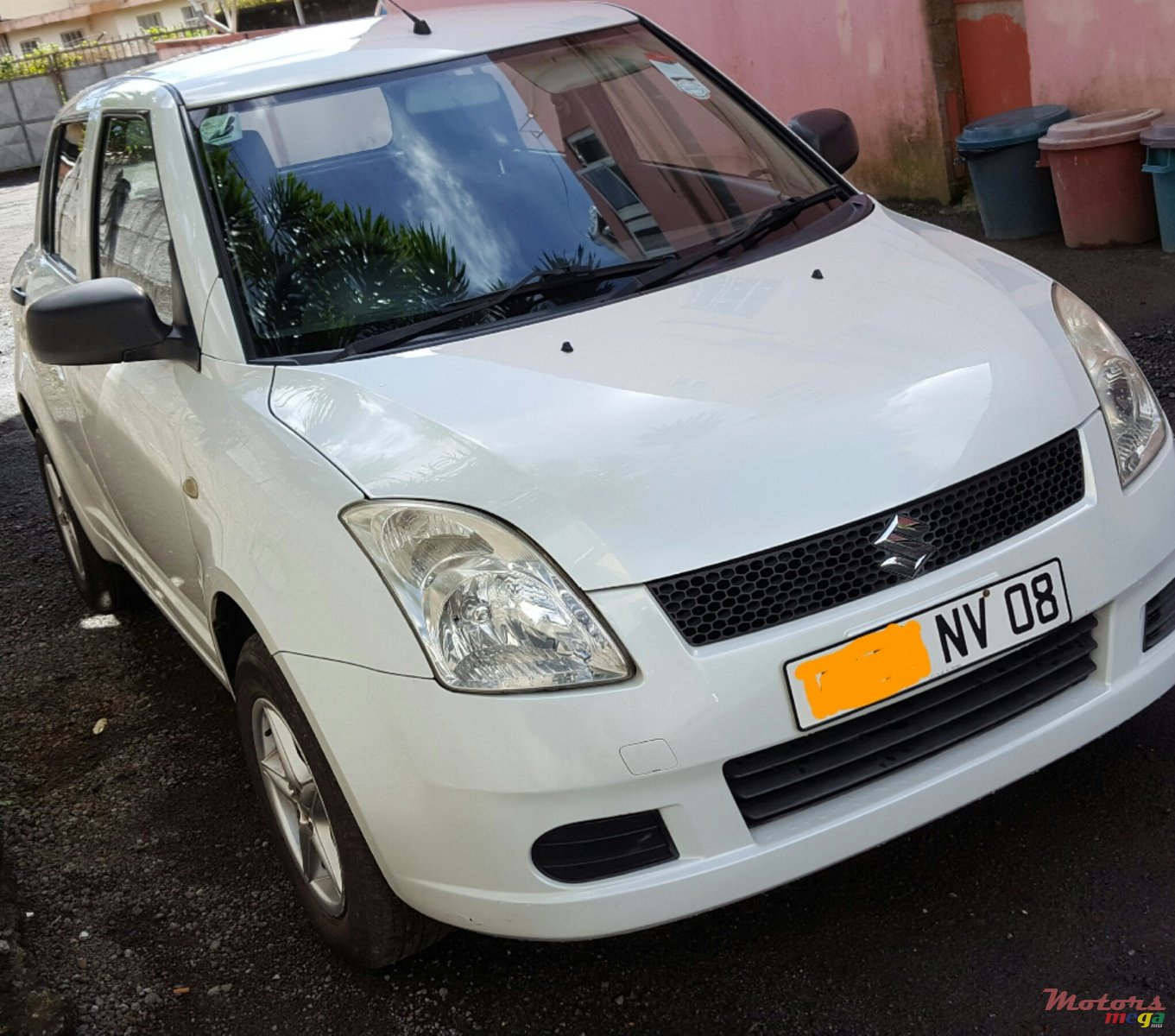 2008' Suzuki photo #5