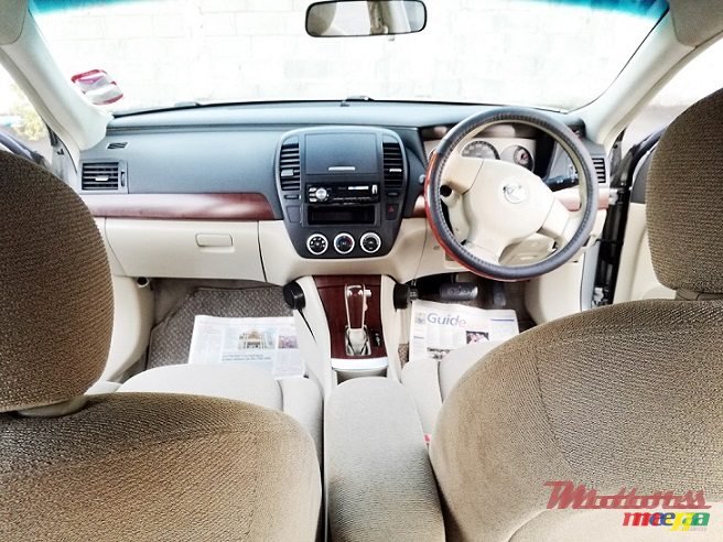 2006' Nissan Sylphy RS version photo #5