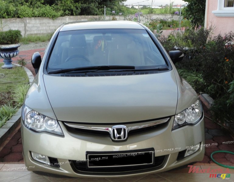 2008' Honda photo #2