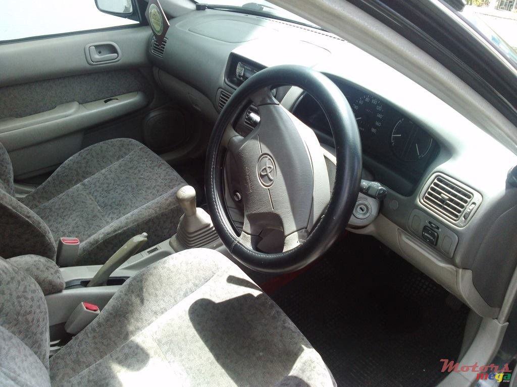 1998' Toyota Sprinter photo #3