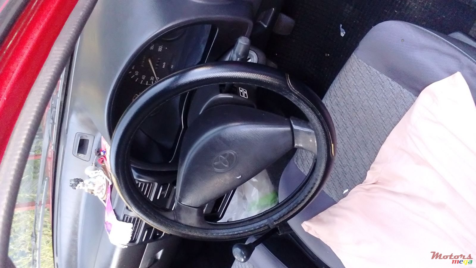 1993' Toyota Starlet photo #5