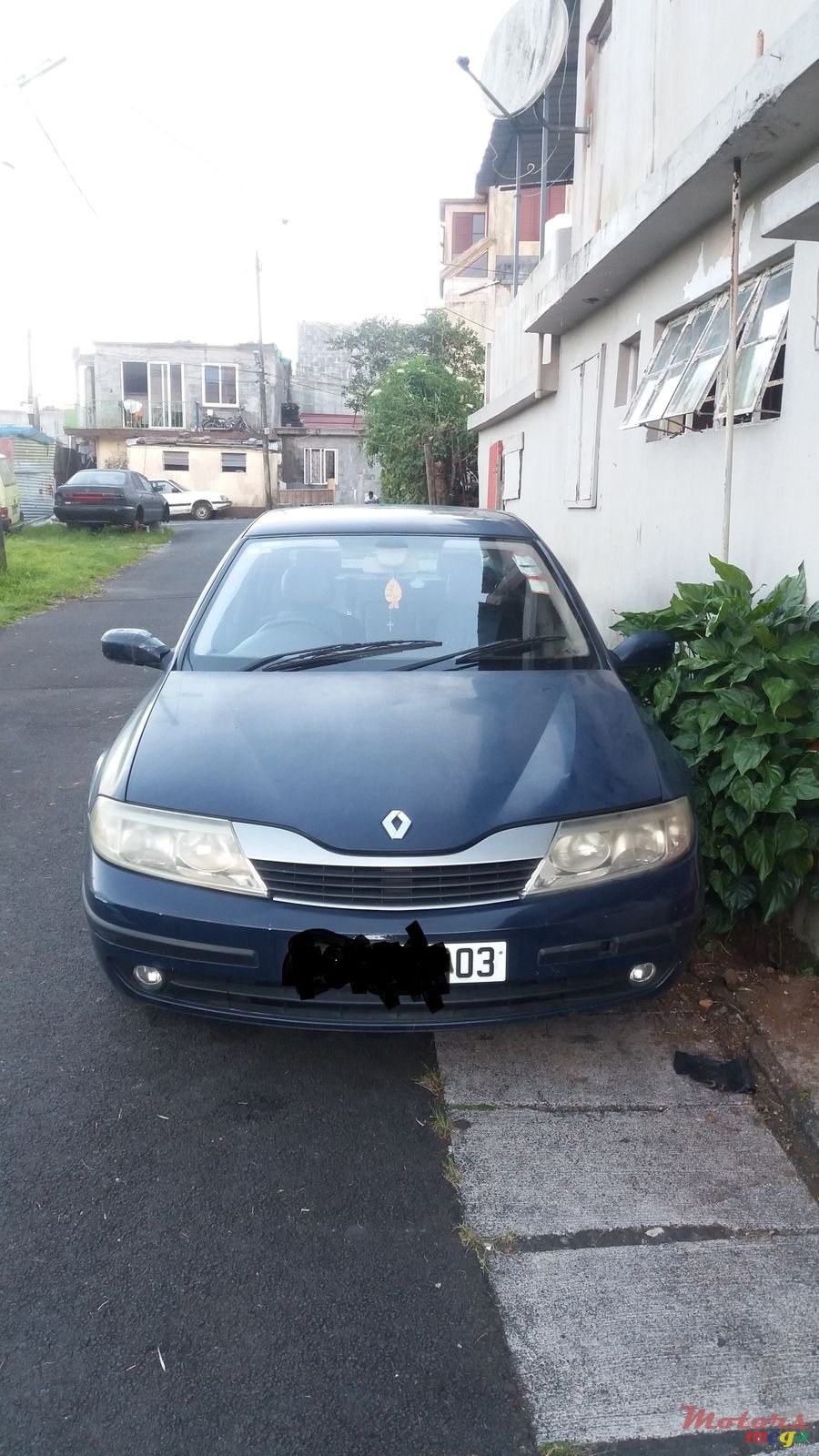 2003' Renault Laguna photo #1