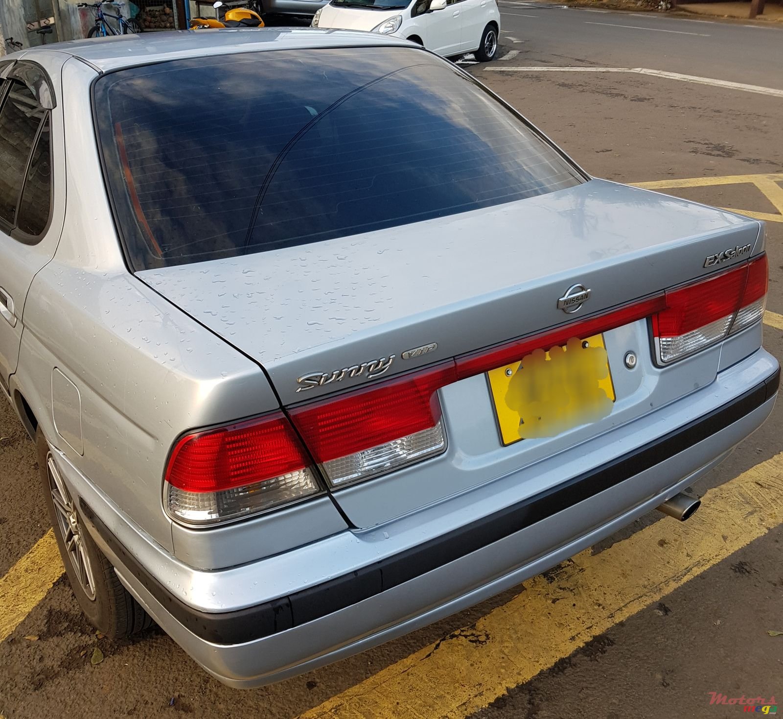 1999' Nissan Sunny photo #3